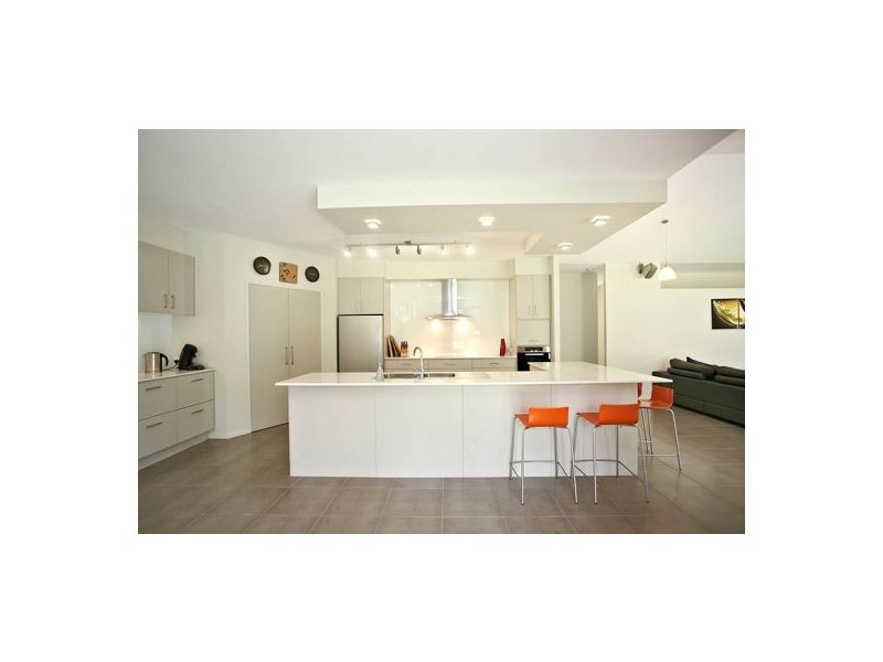 102 Mallard Court, Upper Caboolture QLD 4510