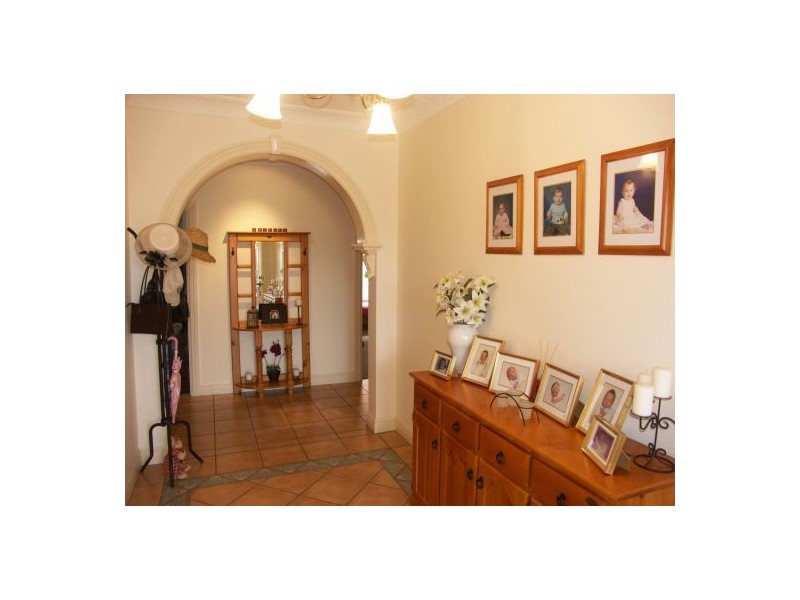 11  Castle Hill Drive, Murrumba Downs QLD 4503