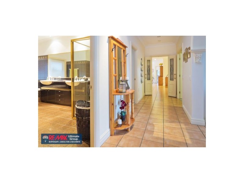 11  Castle Hill Drive, Murrumba Downs QLD 4503