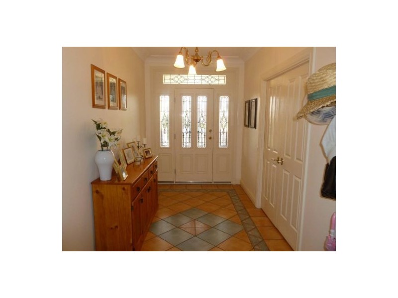 11  Castle Hill Drive, Murrumba Downs QLD 4503