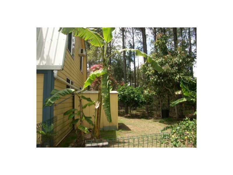 12 Riversleigh Rd, Beachmere QLD 4510