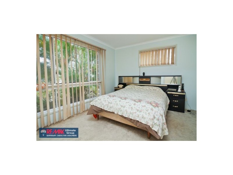 19 Gibson Street, Beachmere QLD 4510