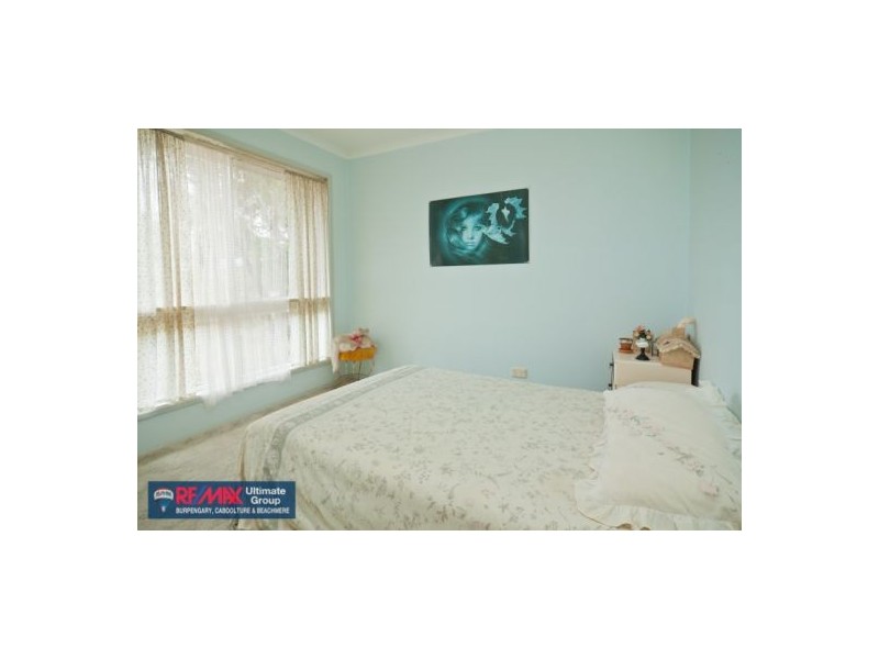 19 Gibson Street, Beachmere QLD 4510