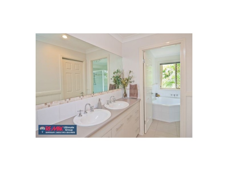 26 Bushland Pl, Morayfield QLD 4506