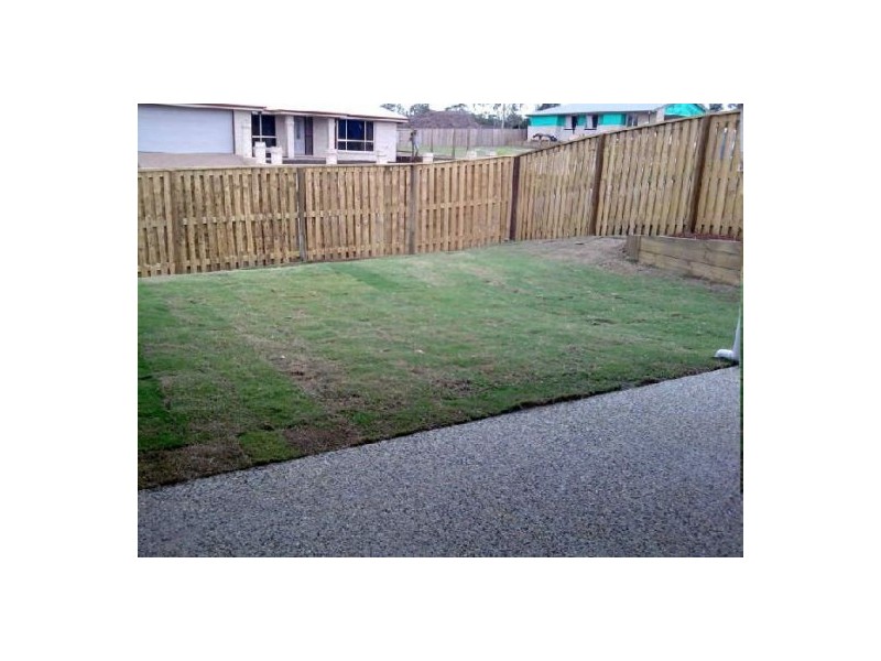 2 Wallaby Place, Morayfield QLD 4506