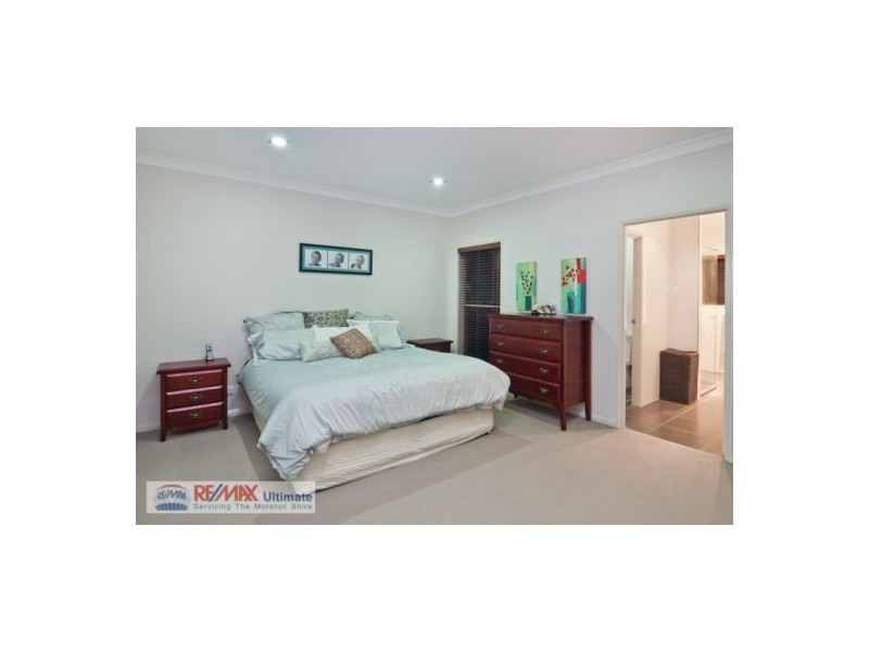 82 Burgundy Drive, Morayfield QLD 4506