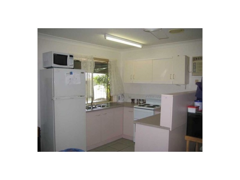 12 James Road, Beachmere QLD 4510