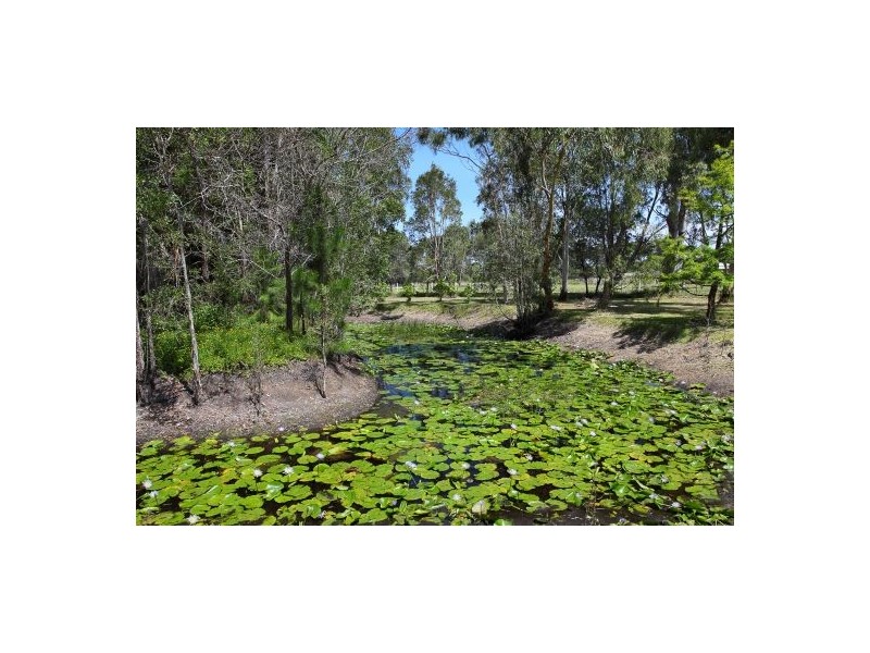 381 Bishop Road, Beachmere QLD 4510