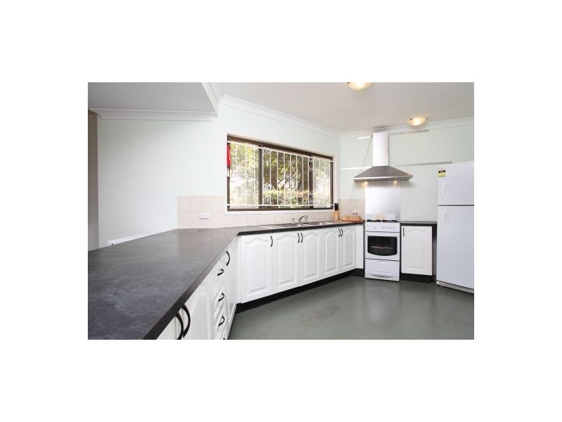 381 Bishop Road, Beachmere QLD 4510