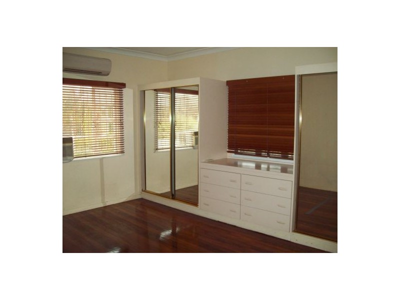 13 Dwyer Street, Beachmere QLD 4510