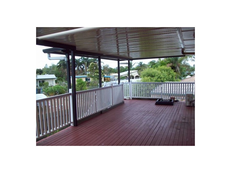 13 Dwyer Street, Beachmere QLD 4510