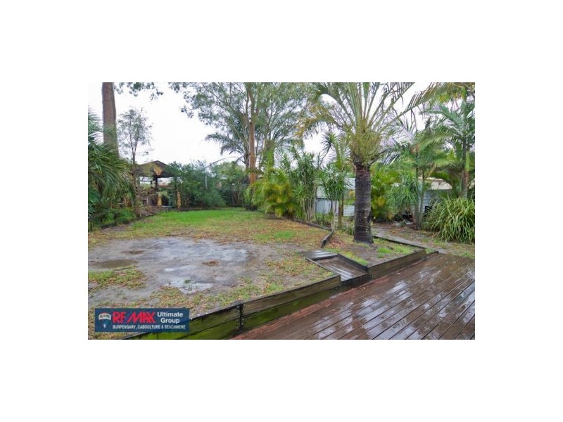 17 Gibson Street, Beachmere QLD 4510