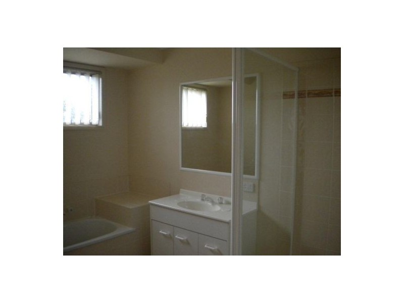 38 Sturt St, Morayfield QLD 4506