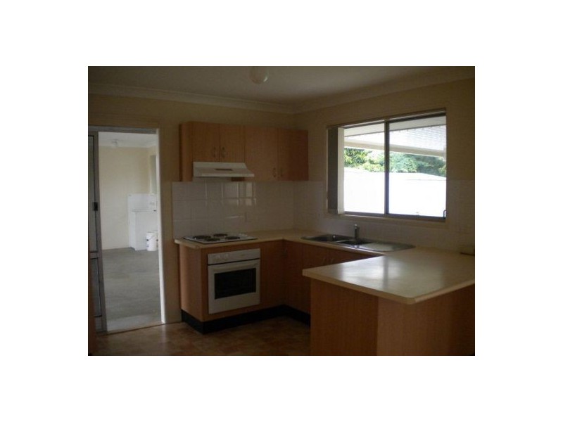 38 Sturt St, Morayfield QLD 4506