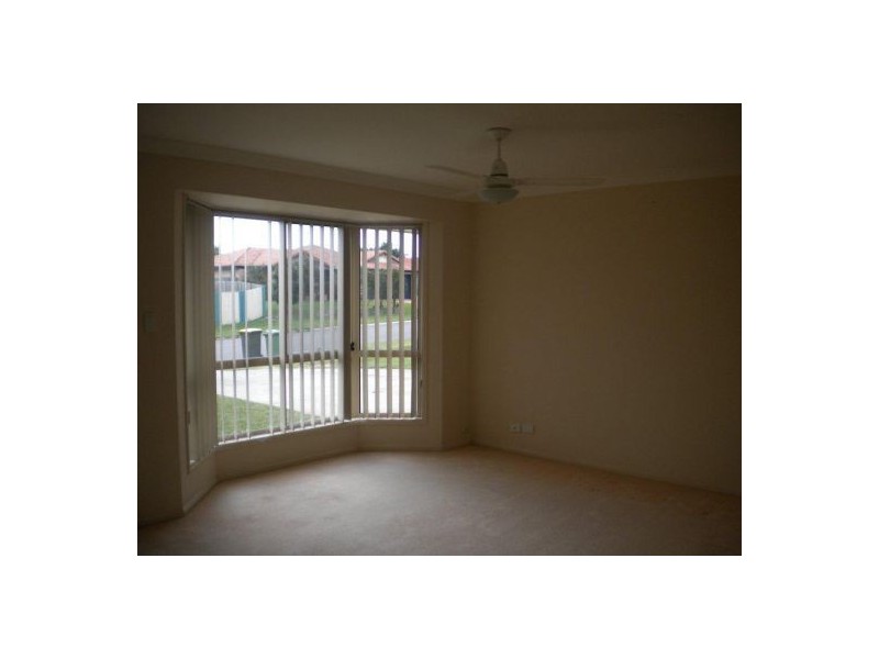 38 Sturt St, Morayfield QLD 4506