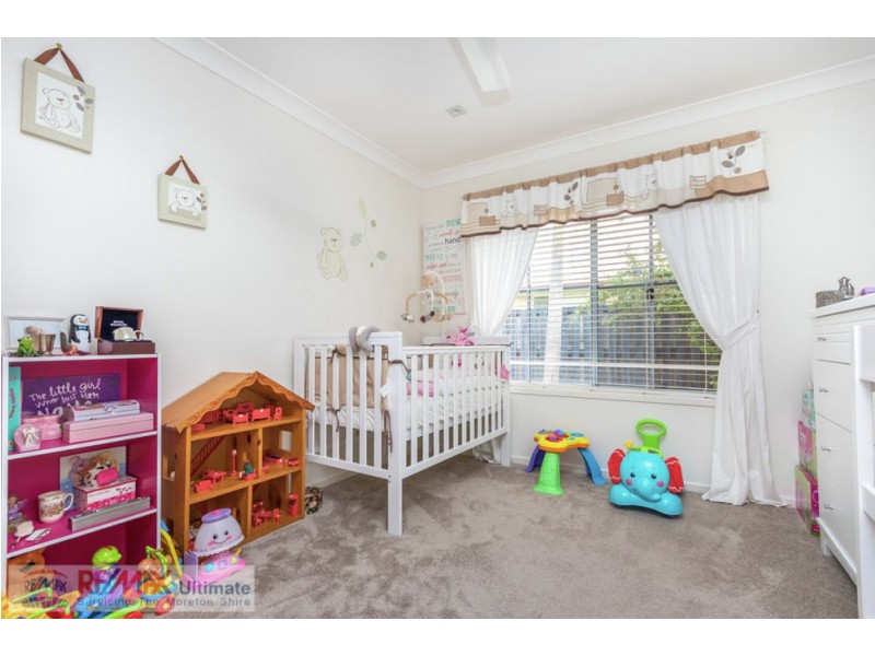 17 Maurice Avenue, Morayfield QLD 4506