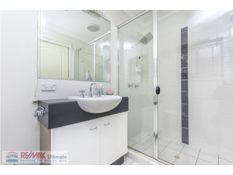 17 Maurice Avenue, Morayfield QLD 4506