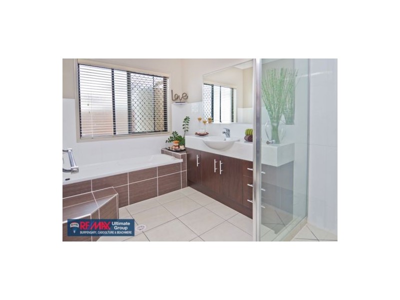 7 Dianella Close, Narangba QLD 4504