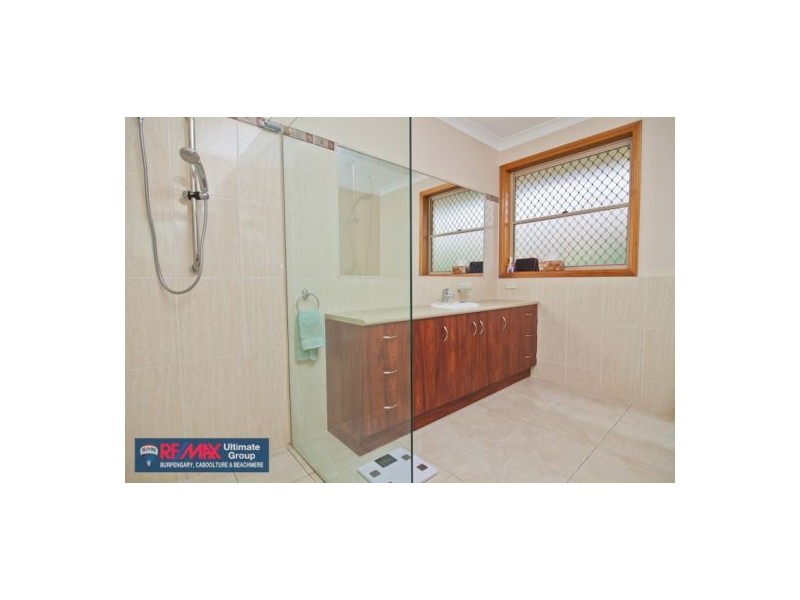 22 Fairway Court, Caboolture QLD 4510