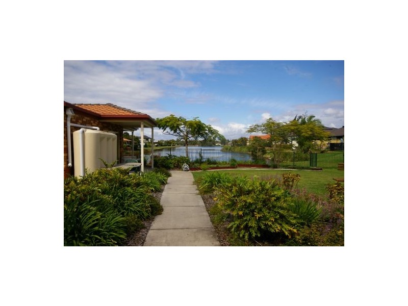 21/56 Biggs Ave, Beachmere QLD 4510