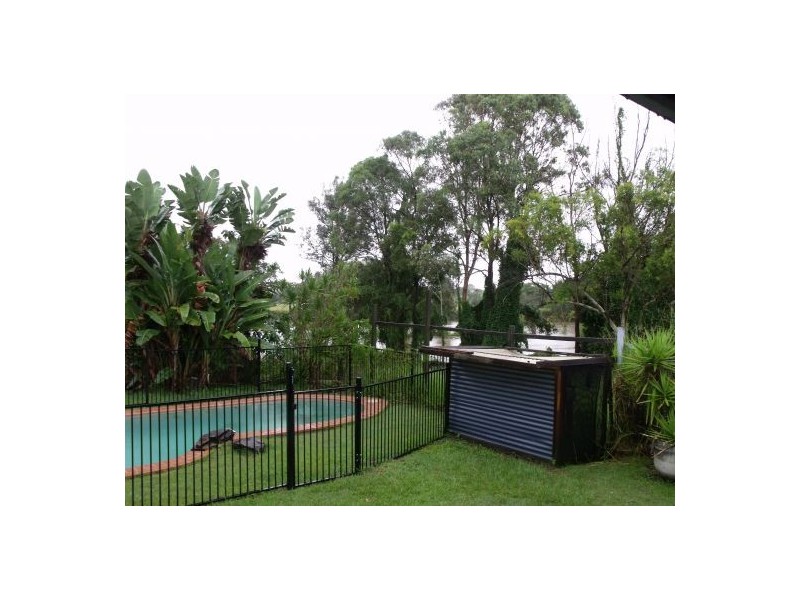 20 Mary Street, Caboolture QLD 4510