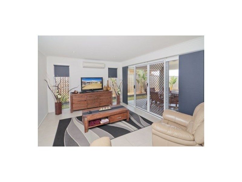10 Grandview Parade, Griffin QLD 4503