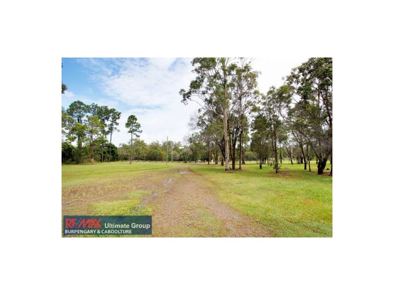 38 Logrunner Drive, Upper Caboolture QLD 4510