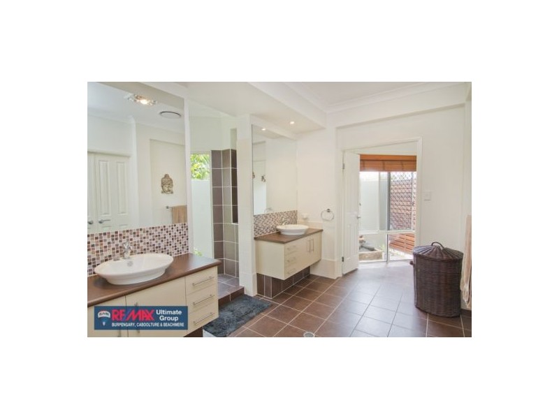 4 Olbertz Place, Narangba QLD 4504