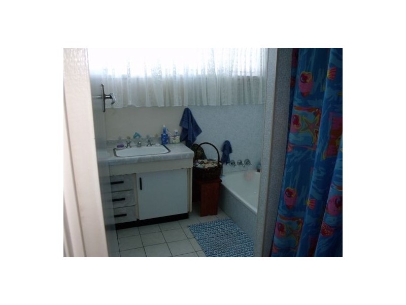 32 Longland Street, Redcliffe QLD 4020