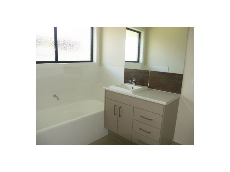 17 McAndrew, Caboolture QLD 4510