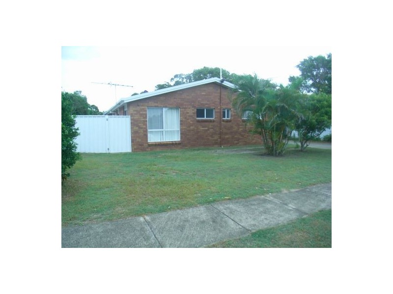 Unit 1 / 126 Bishop Road, Beachmere QLD 4510