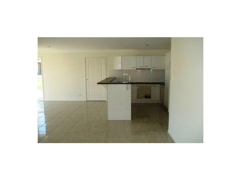 2 Kentia Court, Morayfield QLD 4506