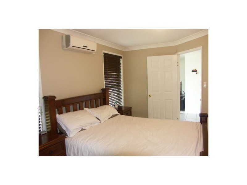 86 COACH RD WEST, Morayfield QLD 4506