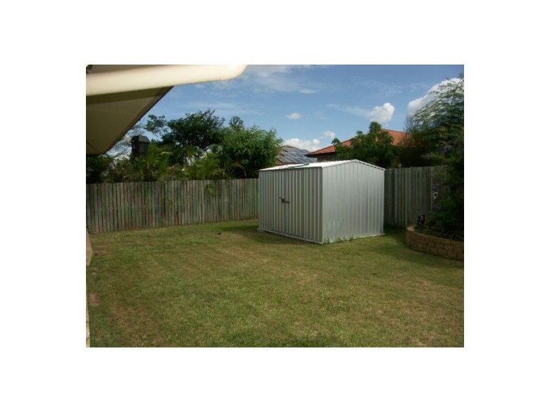 86 COACH RD WEST, Morayfield QLD 4506