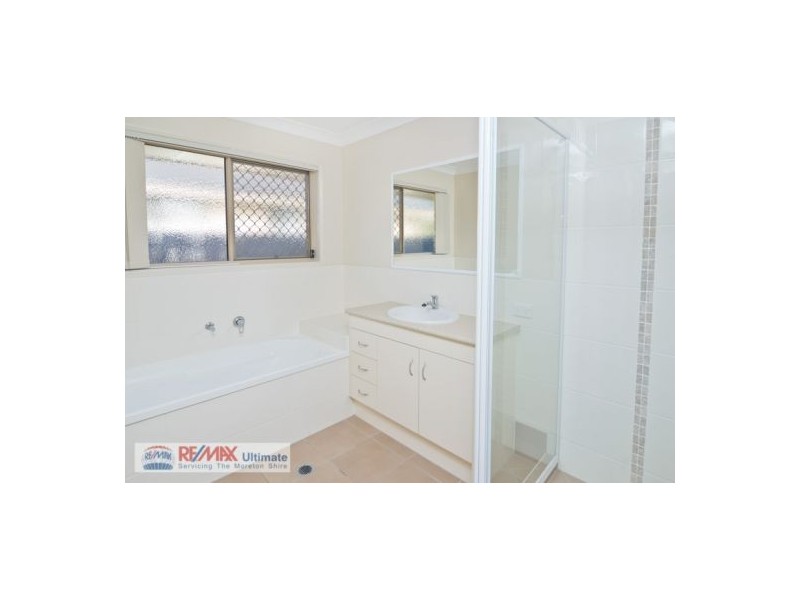 53 Ningi Esplanade, Ningi QLD 4511