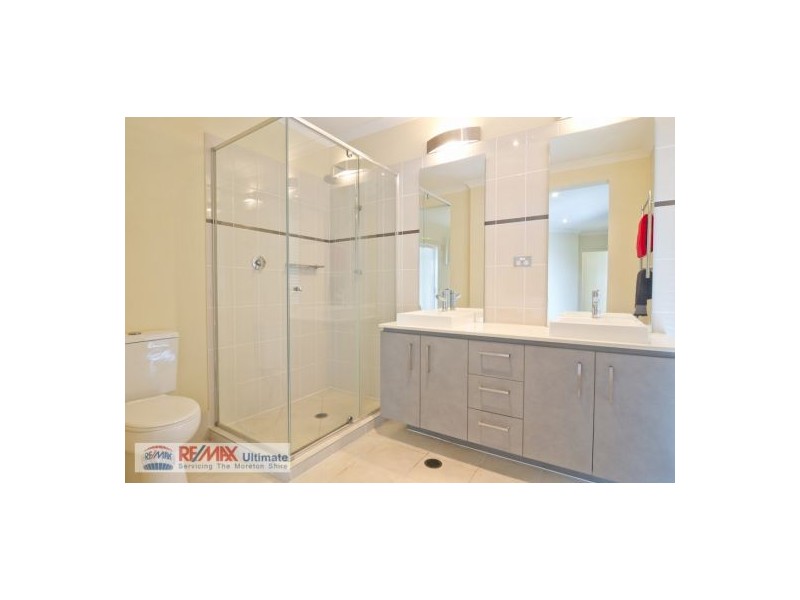 6 Robusta Court, Banksia Beach QLD 4507