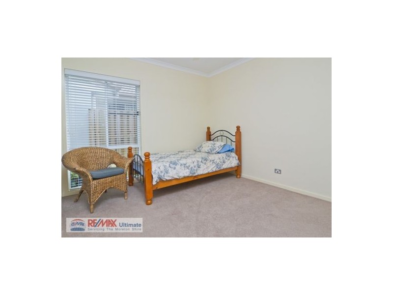 6 Robusta Court, Banksia Beach QLD 4507