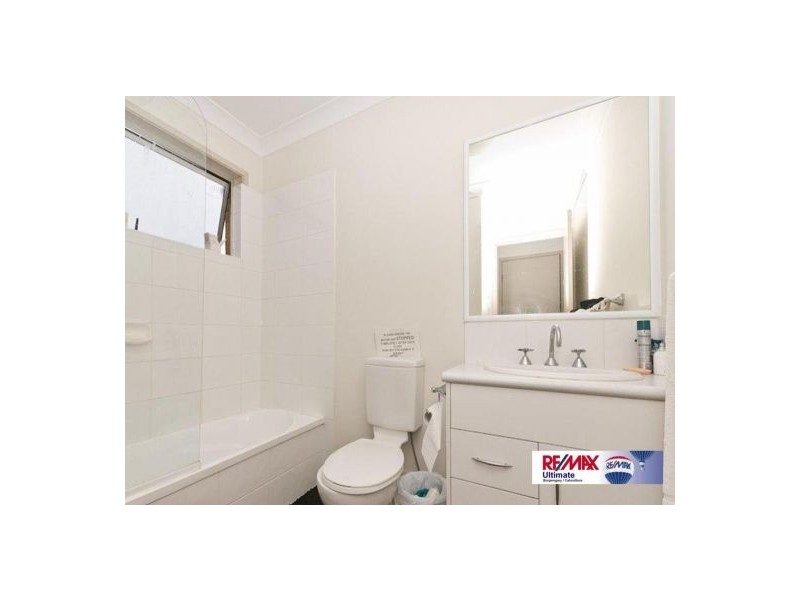 8/2 Station Road, Burpengary QLD 4505