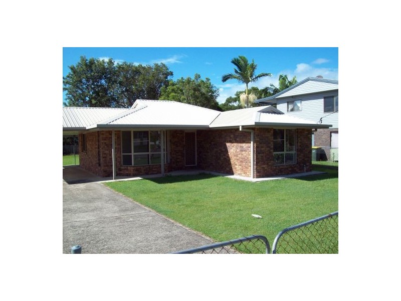 127 Bishop Road, Beachmere QLD 4510