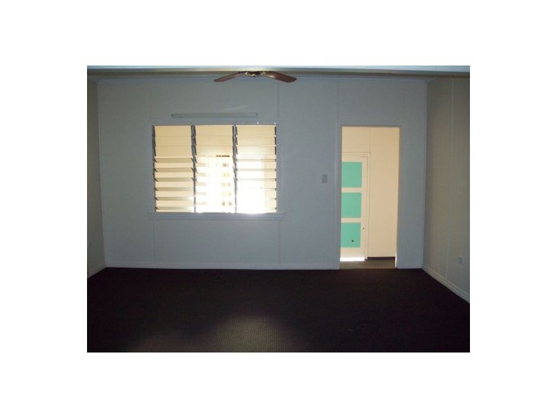 27 Moreton Terrace, Beachmere QLD 4510