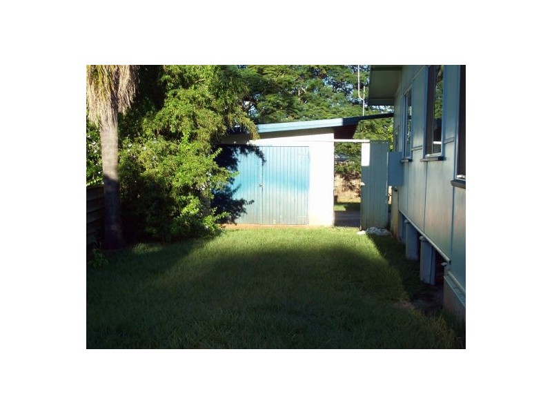 27 Moreton Terrace, Beachmere QLD 4510