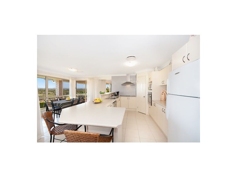 14 Avonlea St, Murrumba Downs QLD 4503