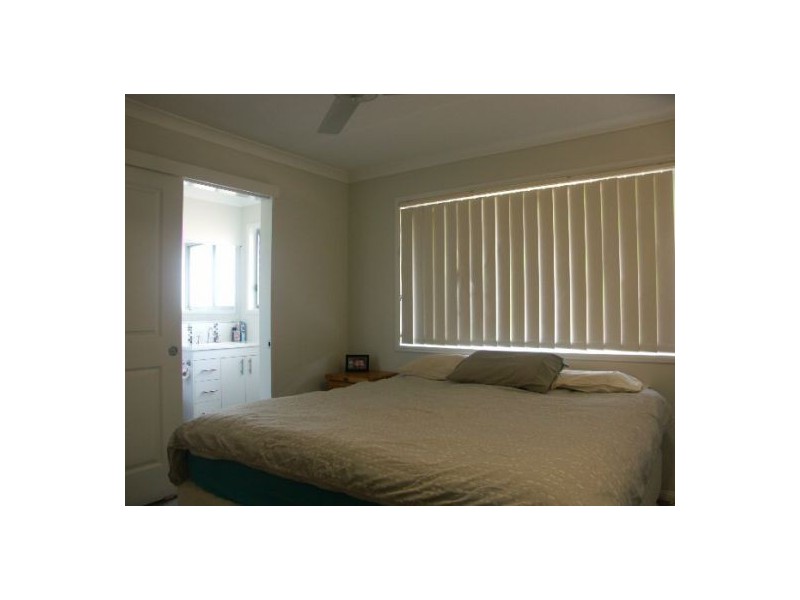 18 Wollemi St, Morayfield QLD 4506