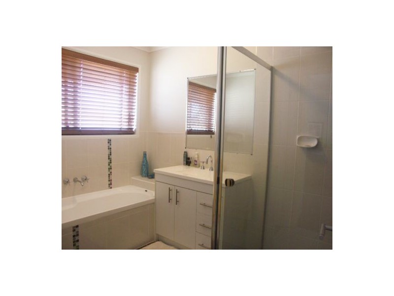 18 Wollemi St, Morayfield QLD 4506