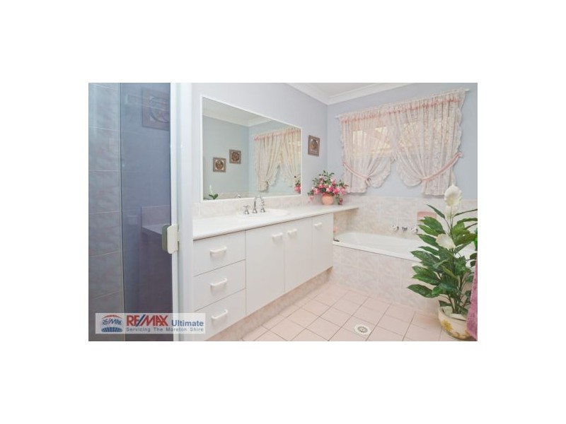 40 Riverside Circuit, Bellmere QLD 4510