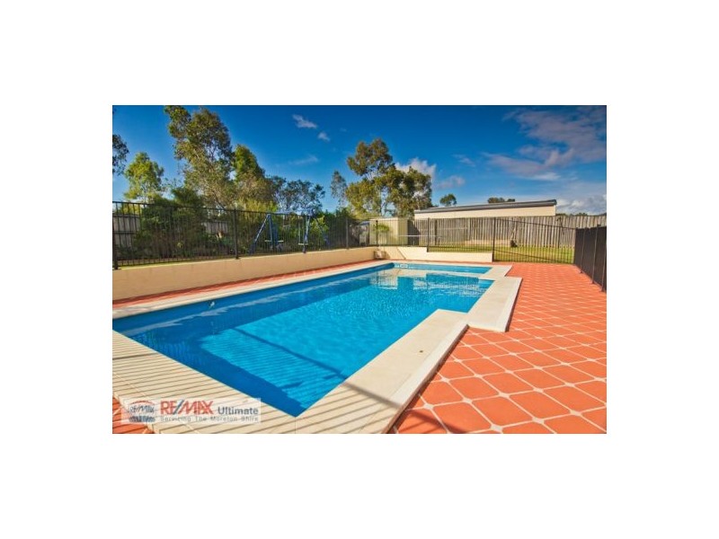 10 Lightwood Place, Narangba QLD 4504