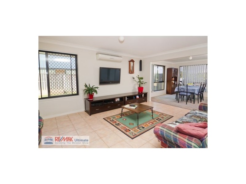 10 Lightwood Place, Narangba QLD 4504