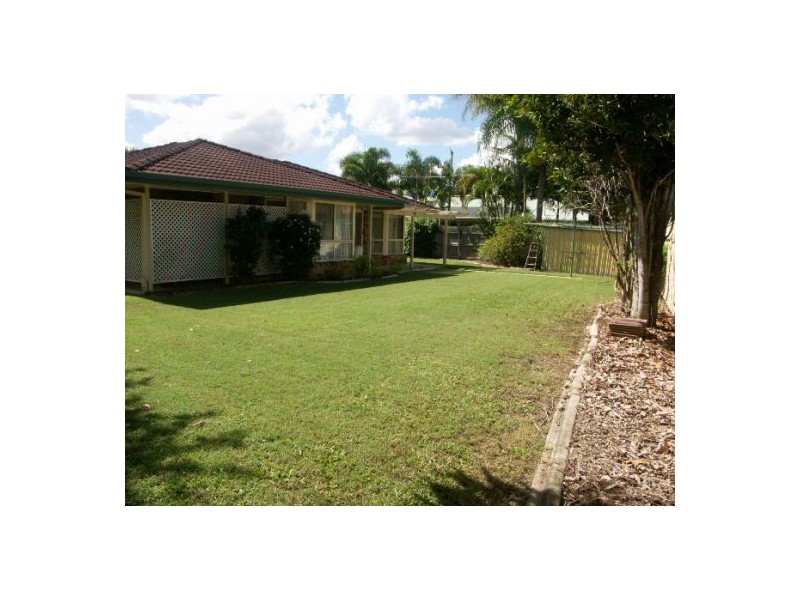 3 Bellbird Court, Bellmere QLD 4510