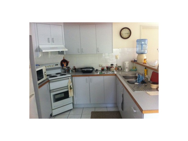 Unit 1, 35 Livermore St, Redcliffe QLD 4020