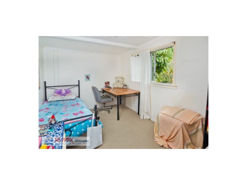 148 Bishop Road, Beachmere QLD 4510